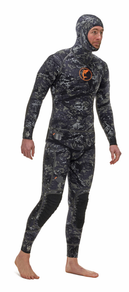 Wettie Sig Commercial_Side