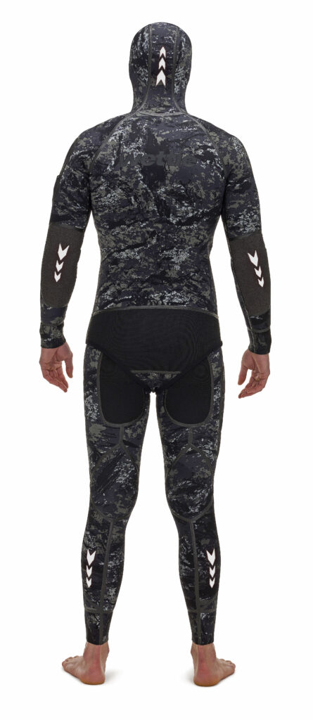 lined Wettie Sig Commercial_Back